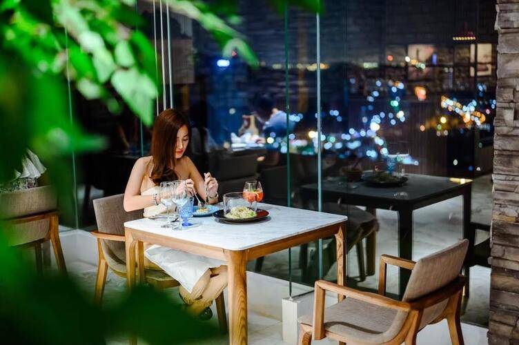 Oakwood Hotel & Residence Sri Racha