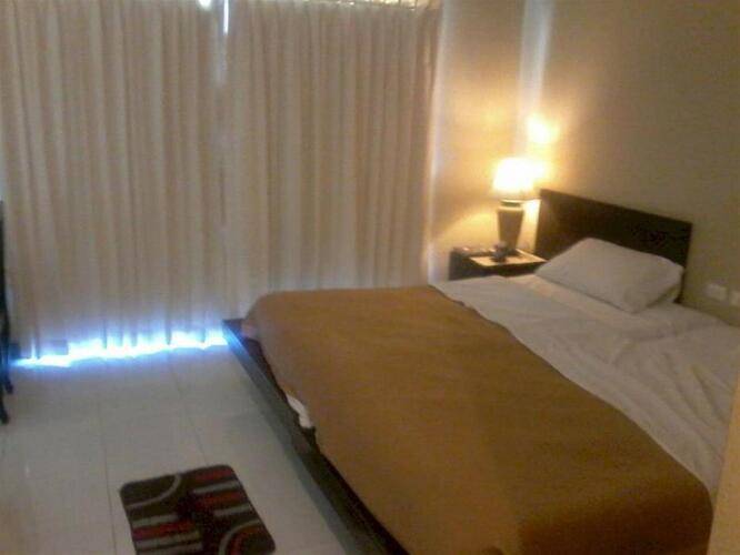 Royal Tycoon Place