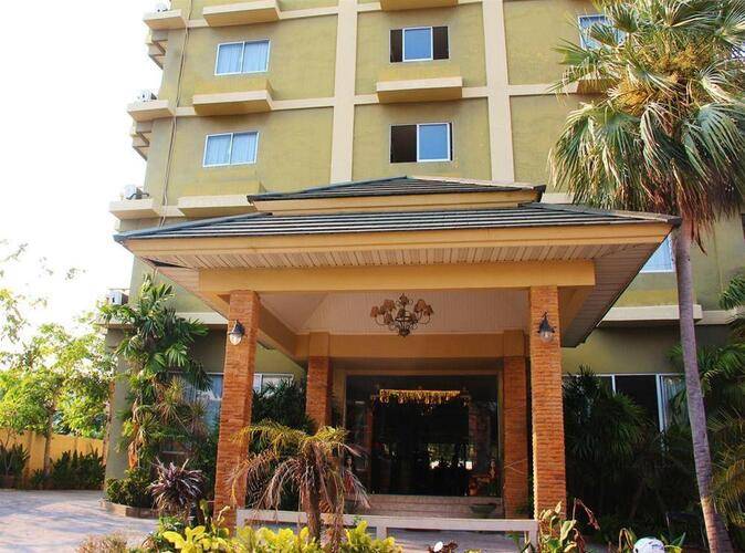 Royal Tycoon Place