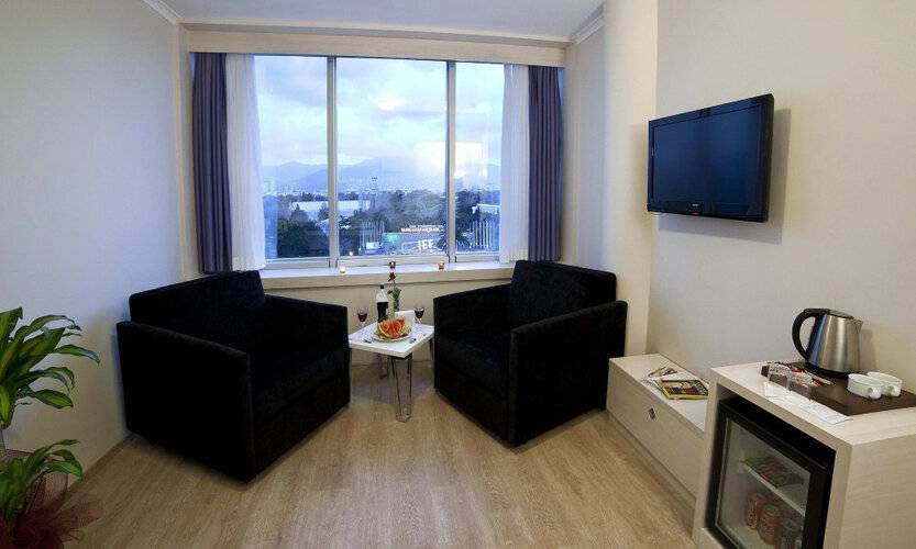 Walk In Hotel