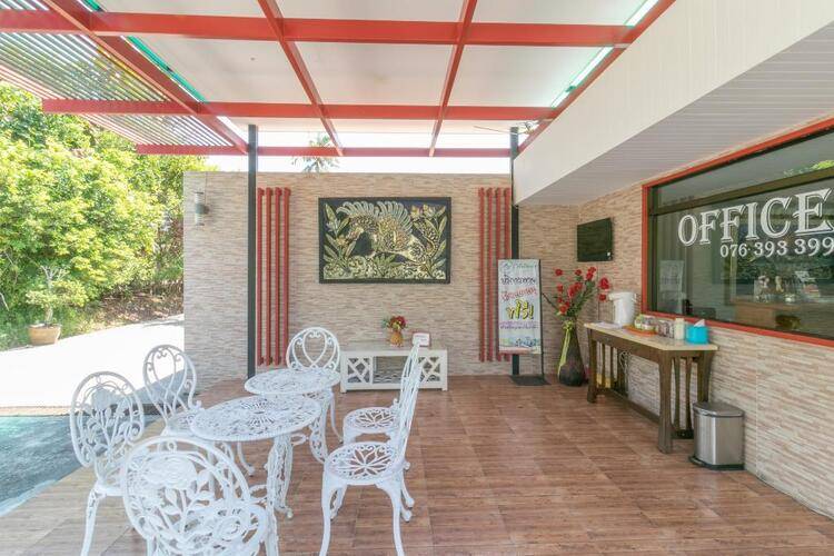 Chaiyo Resort Phuket By Zuzu