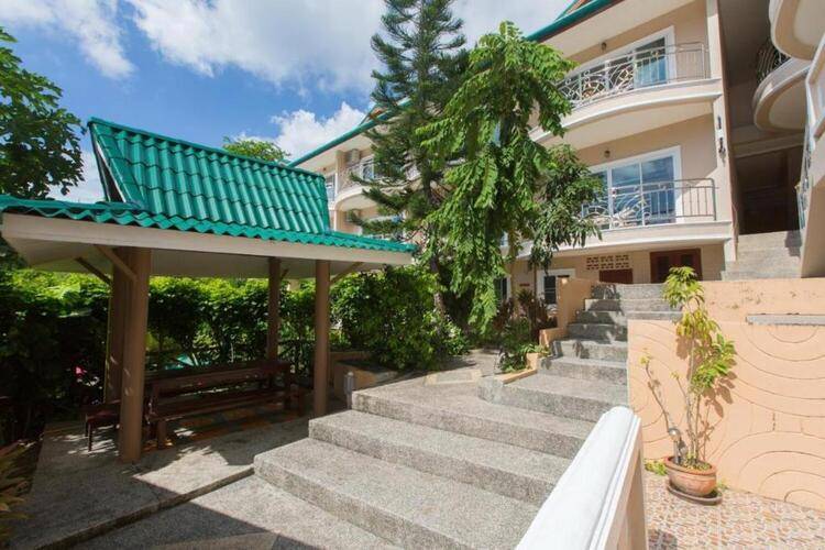 Patong Rai Rom Yen Resort Sha By Zuzu