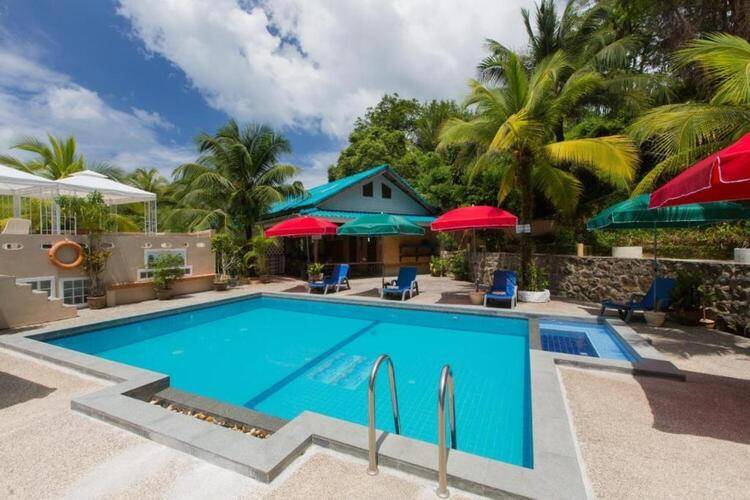 Patong Rai Rom Yen Resort Sha By Zuzu