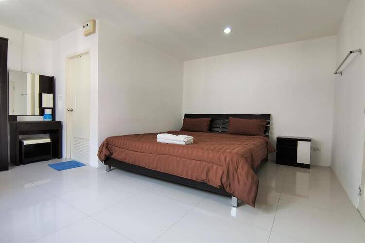 Sure Guesthouse