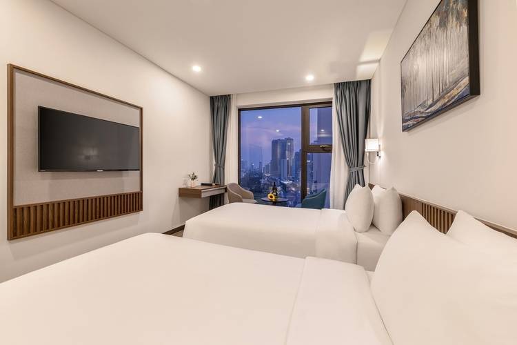 Mangata Beachfront Hotel Danang