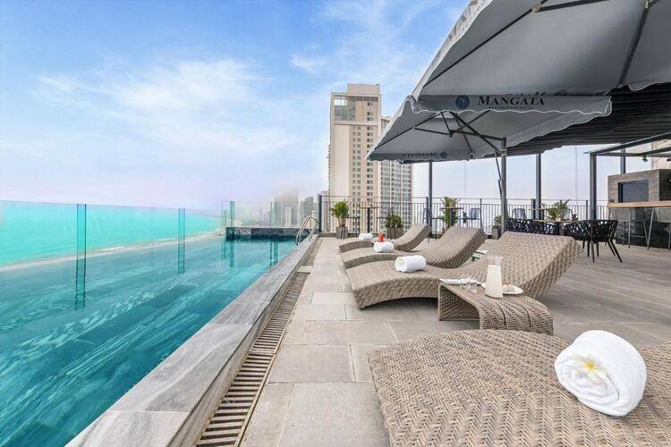 Mangata Beachfront Hotel Danang