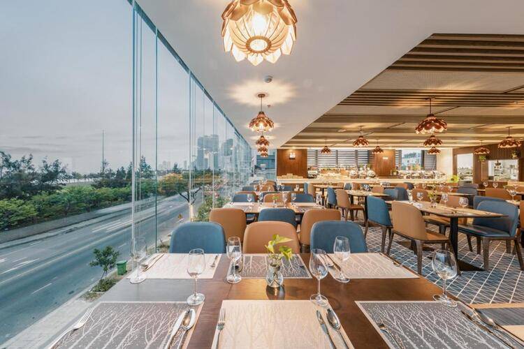 Mangata Beachfront Hotel Danang