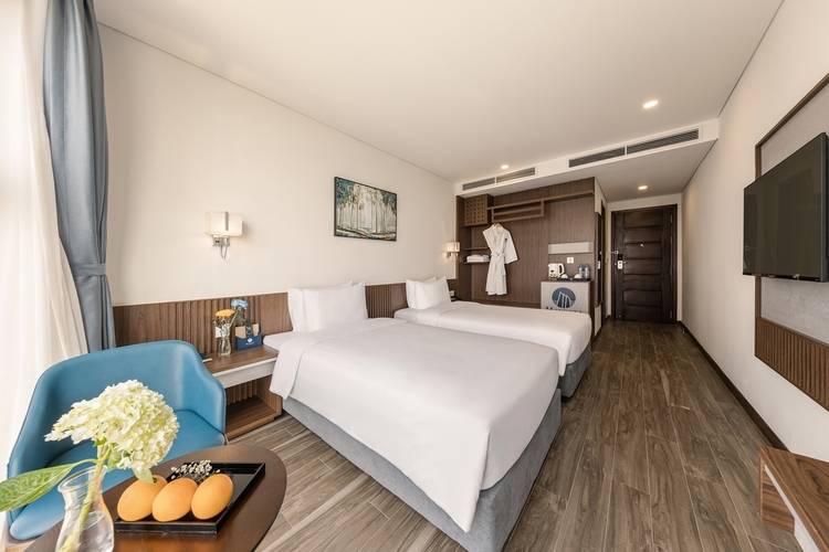 Mangata Beachfront Hotel Danang