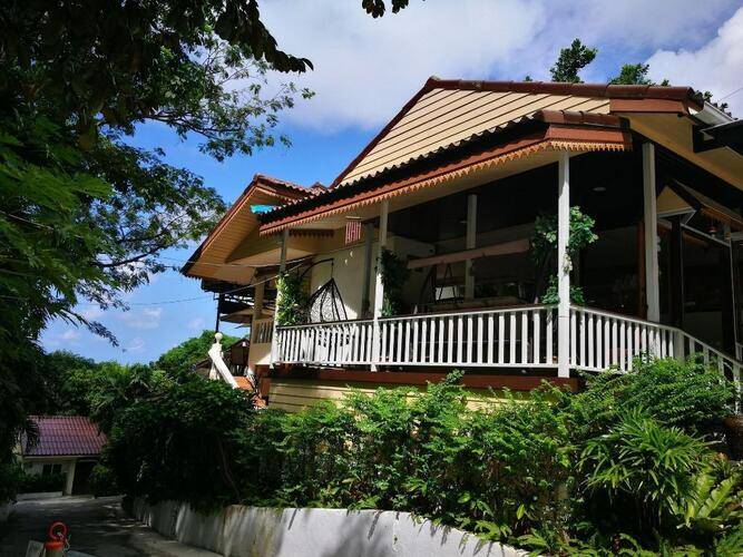 On The Hill Karon Resort