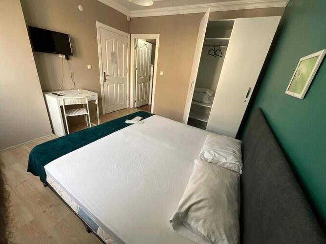 Khan's B&B Hotel