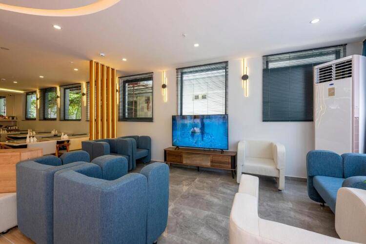 Diamond Luxury Hotel