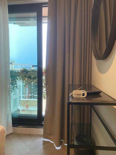 In The Middle Hotel