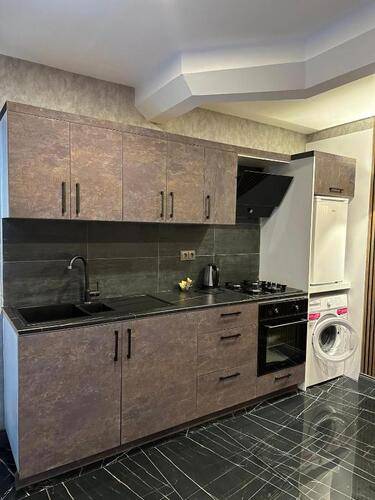 Mrt Suites Lara