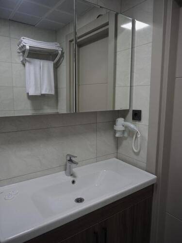 Zenia Hotel