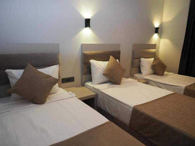 Zenia Hotel