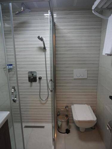 Zenia Hotel
