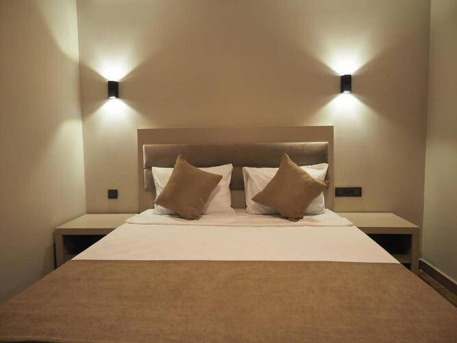 Zenia Hotel