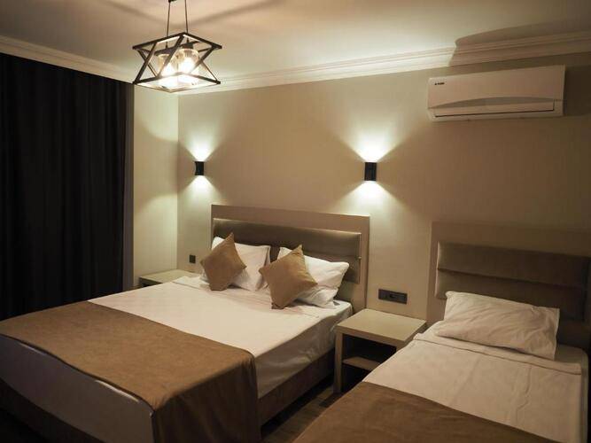 Zenia Hotel