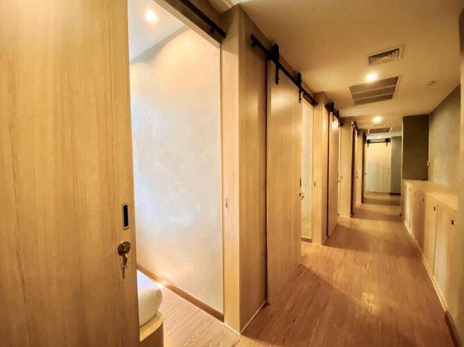 Patong Poshtel