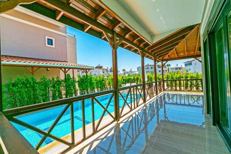 Paradise Town Villa Cordelia