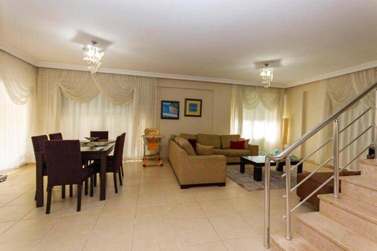 Paradise Town Villa Alison