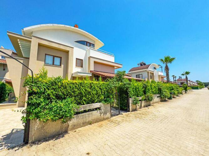Paradise Town Villa Beliza