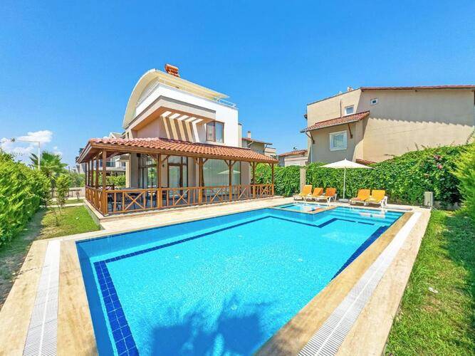 Paradise Town Villa Beliza