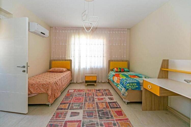 Paradise Town Villa Beliza