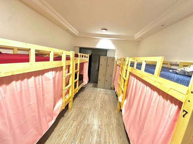 Heartland Hostel