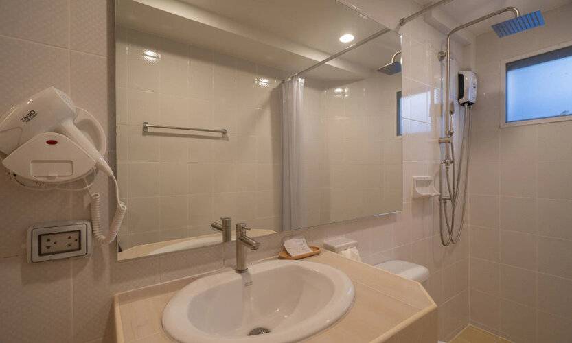 Bedline Hotel - Sha Certified