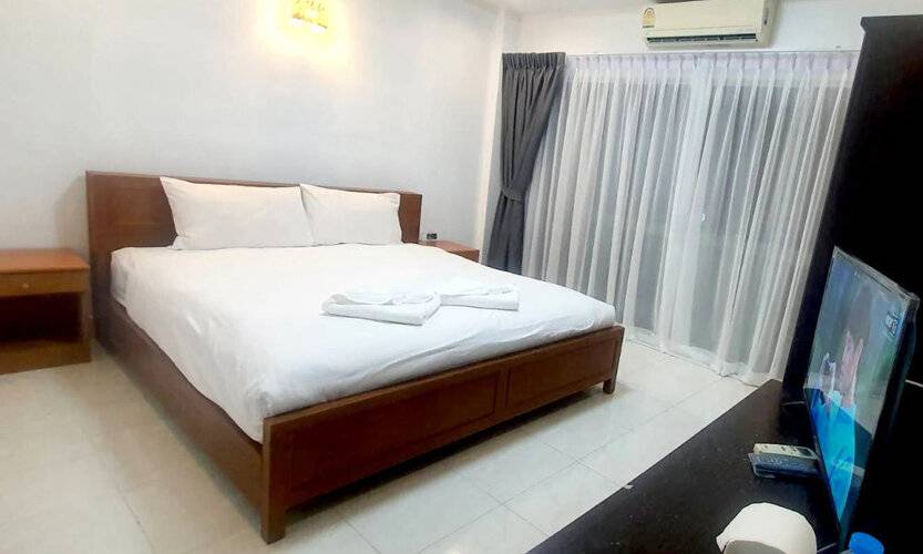 Chalita House