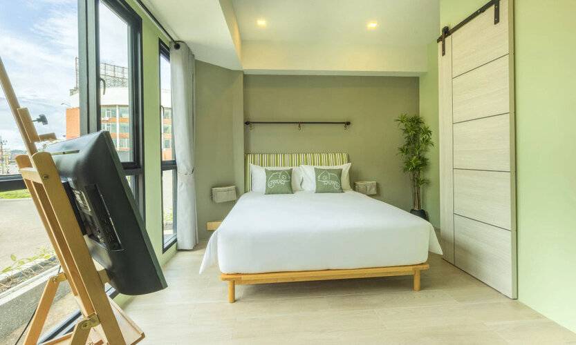 Chamemon Bed Phuket Town