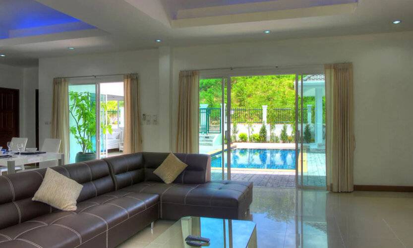 Phikun 4 Br Private Pool Villa