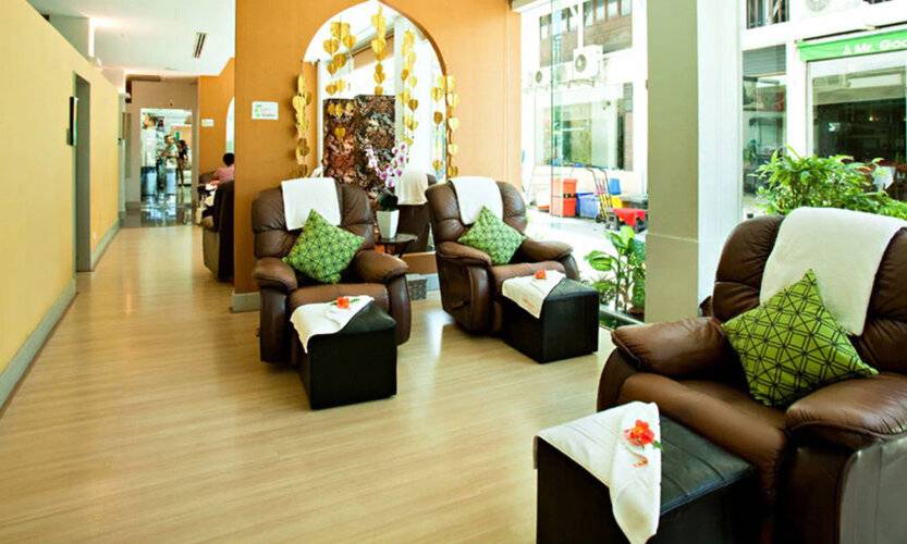 C & N Hotel