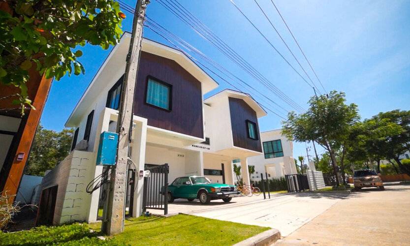 Happy Family Villa