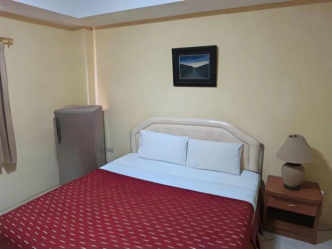 Robin's Nest Guesthouse & Restaurant