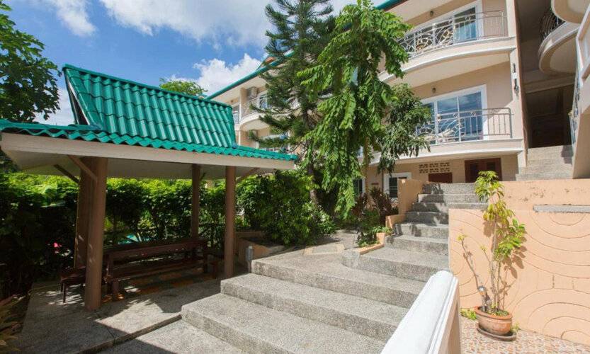 Patong Rai Rum Yen Resort