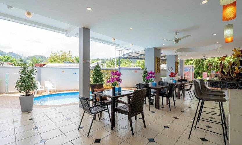 Square One Hotel Patong