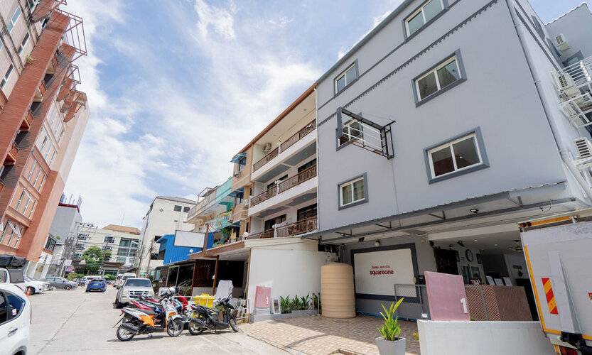 Square One Hotel Patong