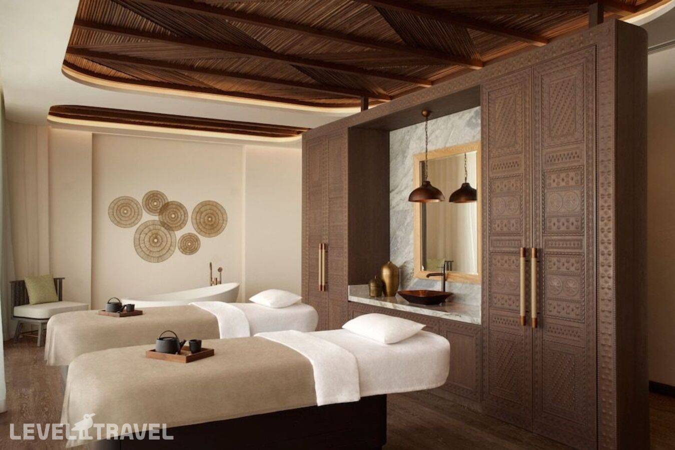 фотографии отеля Nujuma, A Ritz-Carlton Reserve в Саудовская Аравия(о. Уммахат) - фото №5