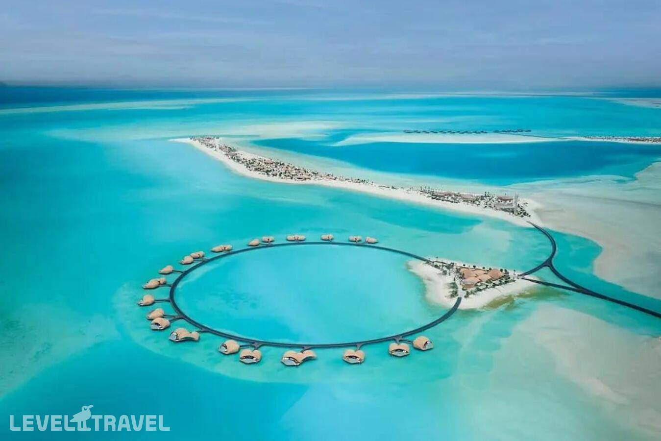 фотографии отеля Nujuma, A Ritz-Carlton Reserve в Саудовская Аравия(о. Уммахат) - фото №1