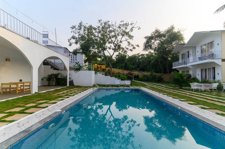 Seawood Beach Resort (Ex. Tvessa A Boutique Hotel)