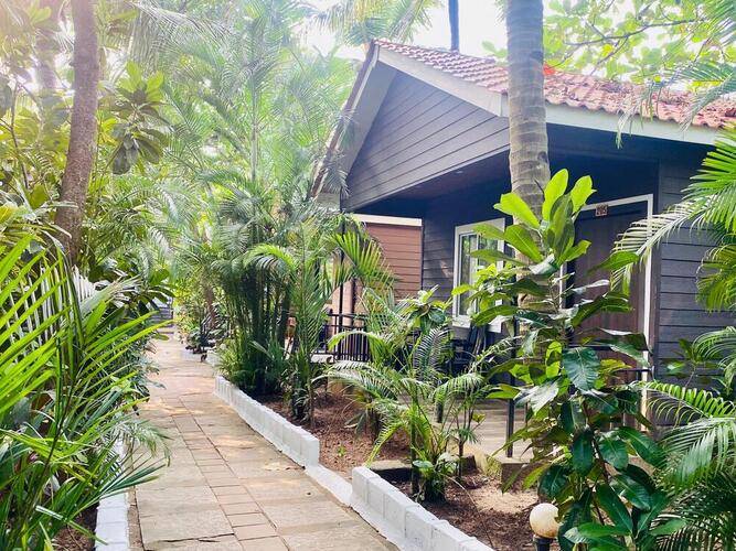 Nasyas Beachside Cottage