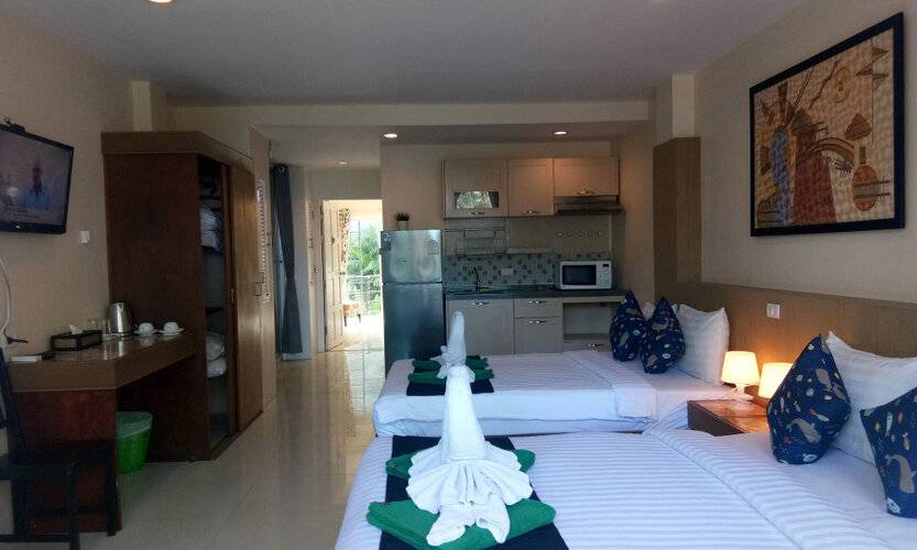 Island Patong Beachfront Hotel