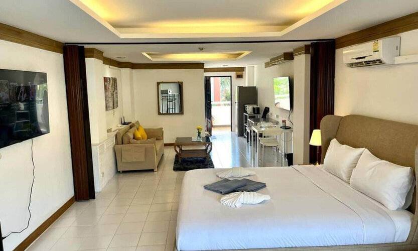 Patong Beach Resort Apartment