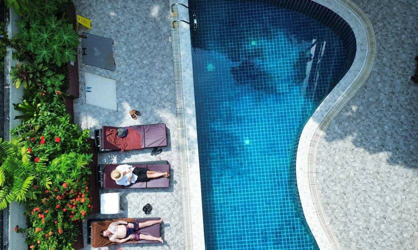 Patong Central Hotel And Apartment