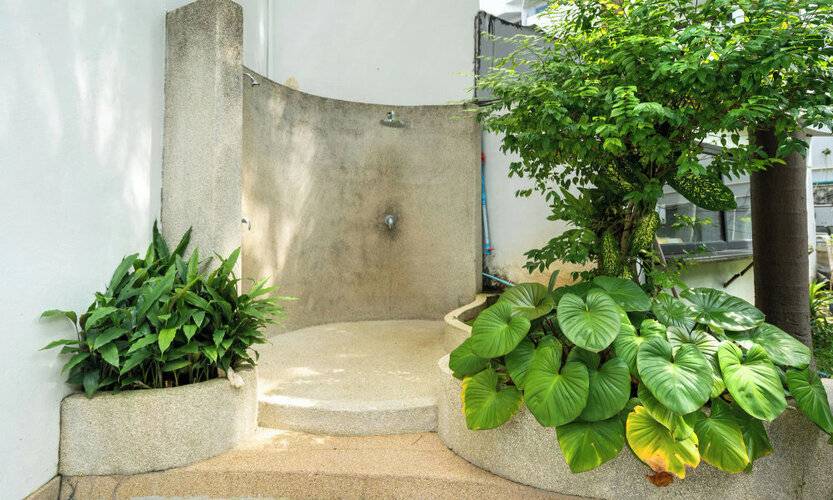 Patong Central Hotel And Apartment