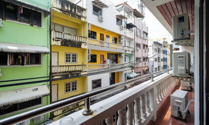 Patong Central Hotel And Apartment