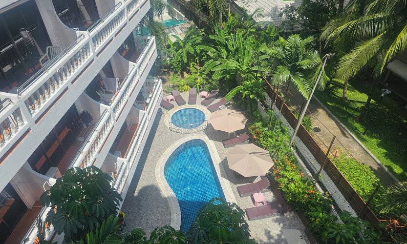 Patong Central Hotel And Apartment