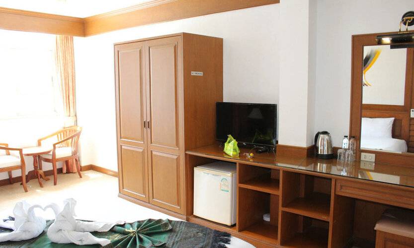 Talya Patong Hotel